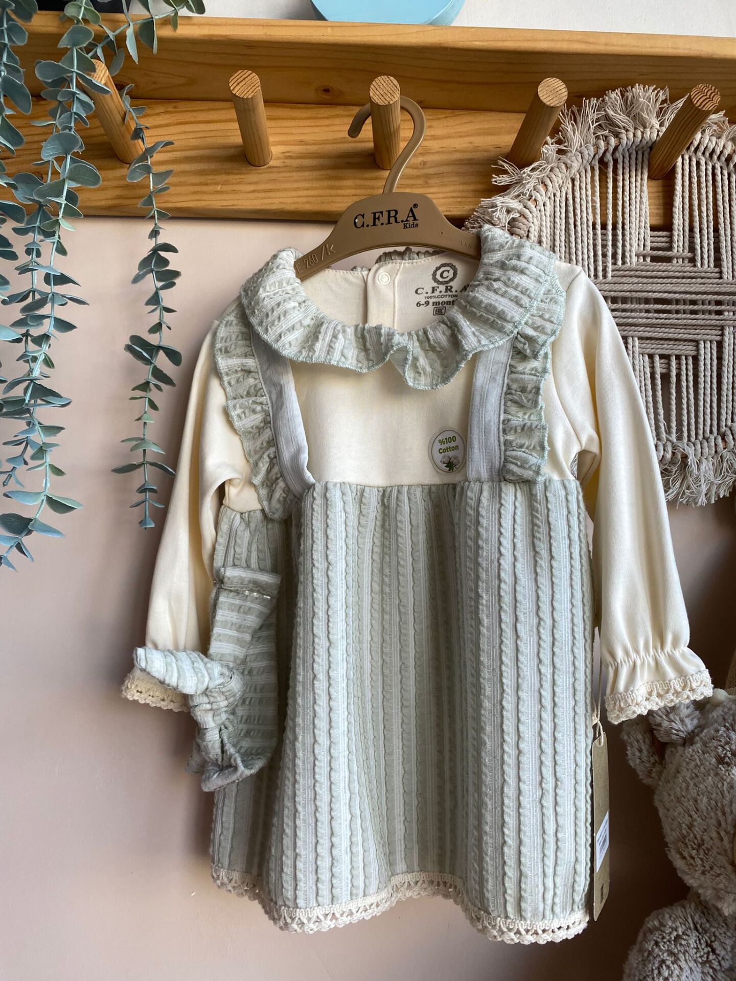 Mint Yeşili Elbise