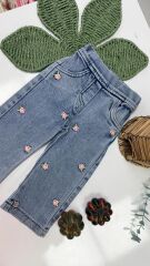 Çiçek Detay Pembe Montlu Takım